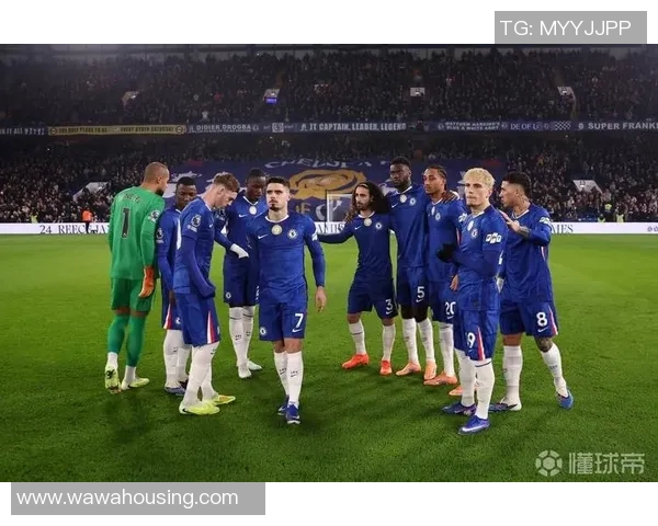 英超大战切尔西大胜阿森纳补时争议进球点燃全场激情