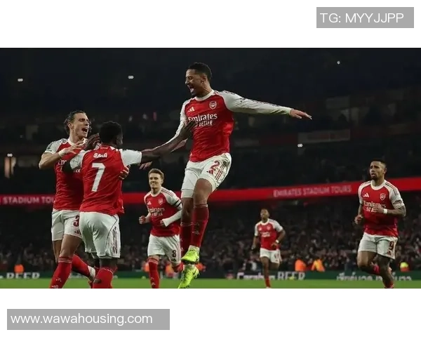 英超精彩对决拜仁大胜尤文图斯乌龙球瞬间引发全场狂欢战术分析