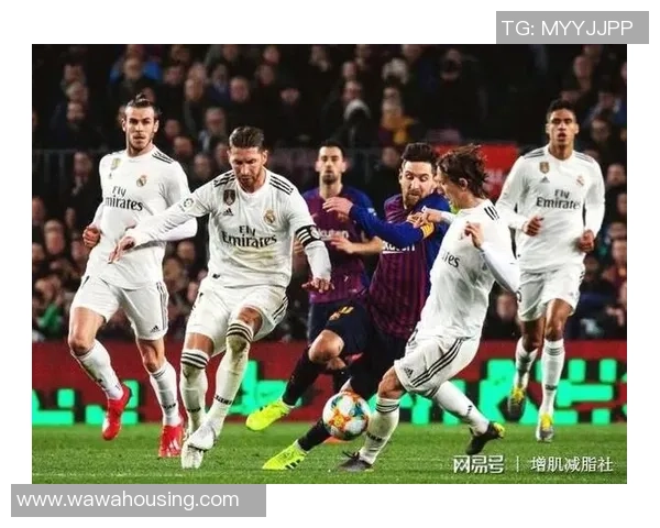 国王杯激战：多特蒙德与里昂2-2平乌龙球成比赛转折点