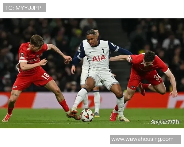 热刺大胜拜仁4-0足总杯赛场上演惨败瞬间引发全场热议