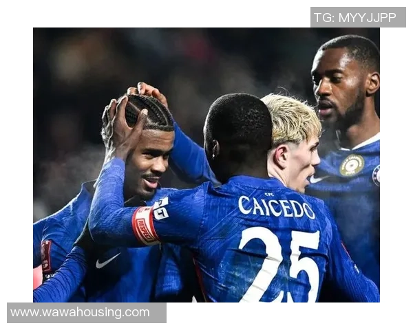 德甲精彩对决切尔西强势击败巴黎圣日耳曼点球大战引发全场狂欢 德甲精彩对决切尔西强势击败巴黎圣日耳曼点球大战引发全场狂欢