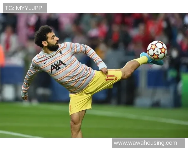 意甲激战：本菲卡与利物浦战成平局逆转瞬间点燃全场激情