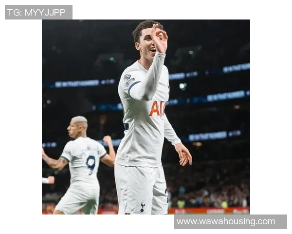 英超热刺惊险战胜皇马点球大战瞬间点燃全场激情