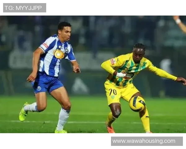 友谊赛精彩对决本菲卡与波尔图1比1平局战术分析与绝杀时刻回顾