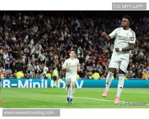 尤文图斯在足总杯中以6比2战胜拜仁绝杀瞬间点燃全场激情